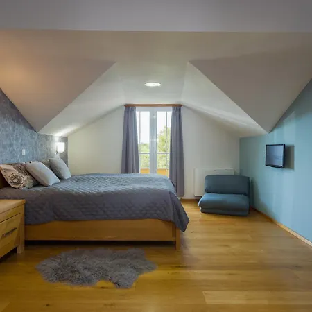 Villa Krase Kids Friendly For 10 Persons Near With Sauna - Fitness & Playground *
