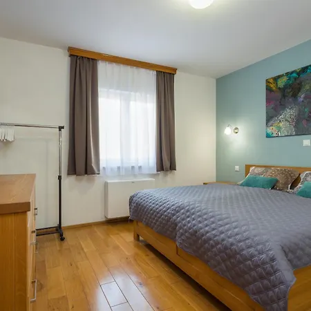 Villa Krase Kids Friendly For 10 Persons Near With Sauna - Fitness & Playground *